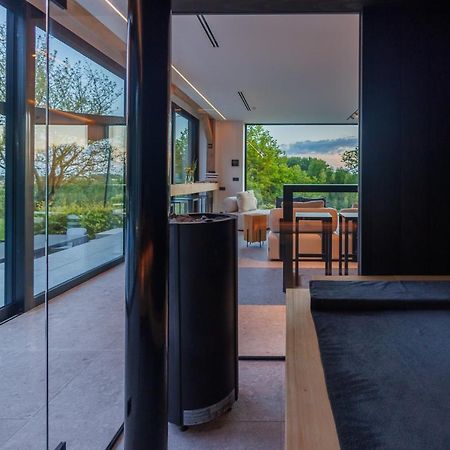 Holiday Home L'O Reine - With Luxury Wellness Sint-Pieters-Leeuw Exterior photo